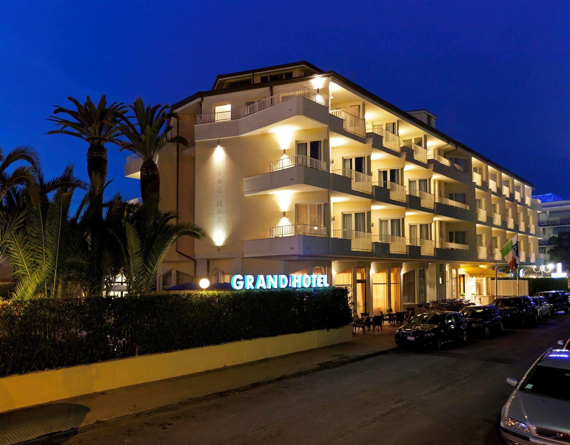 Grand Hotel Forte dei Marmi Ngoại thất bức ảnh